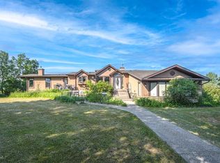 33076 NE Township Road 243, Rocky View County, AB T3Z2M6
