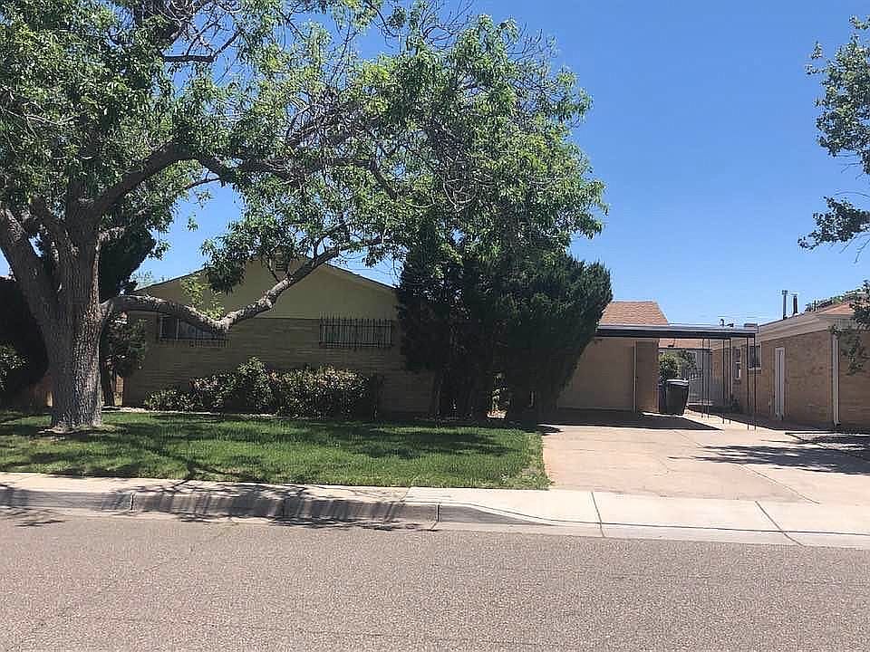 1st image of 2724 Cardenas Dr NE