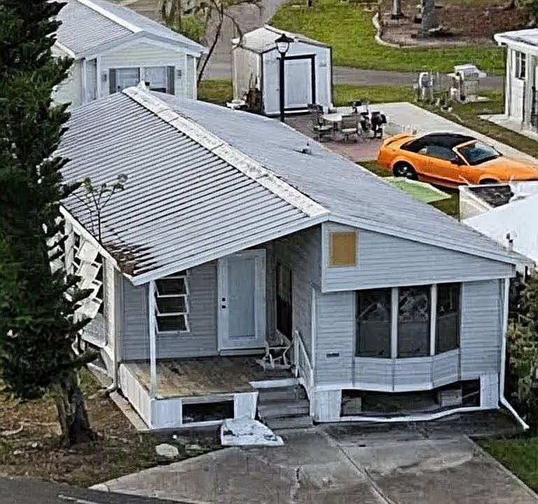 2nd image of 11751 Bubble Shell Dr