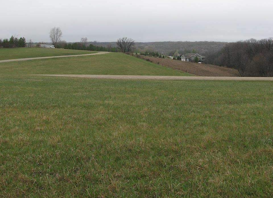 1st image of Ol1 Green Leaf