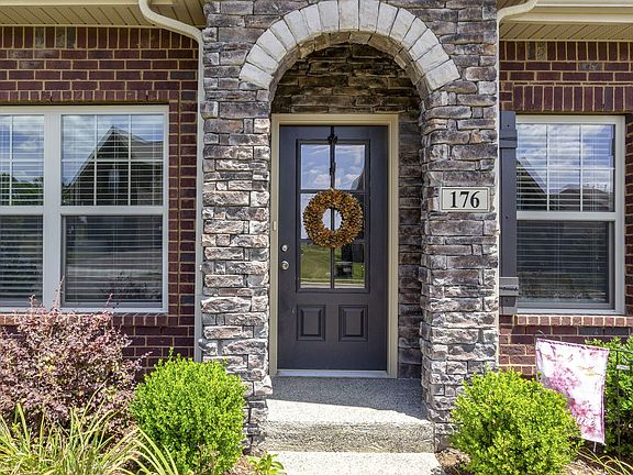 4th image of 176 Monarchos Dr