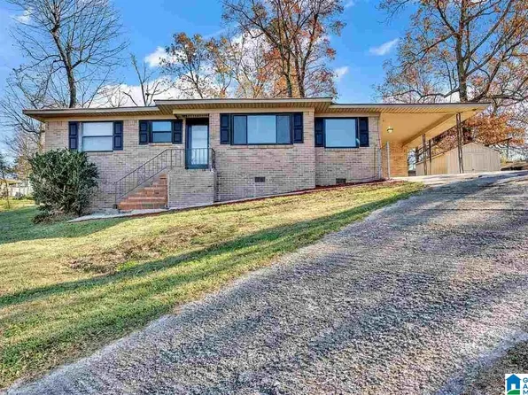 513 1st St, Fultondale, AL 35068