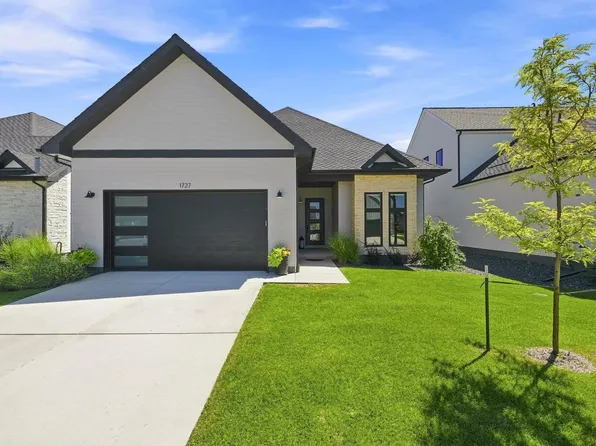 1727 Barefoot Dr, Windsor, CO 80550