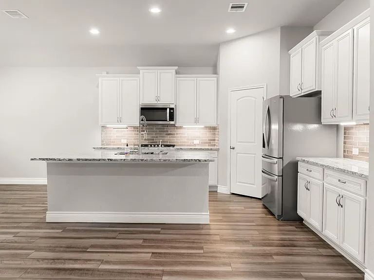 31214 Raleigh Creek Dr — Photo 6