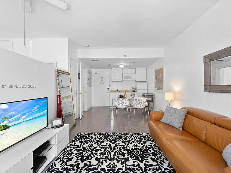 530 Ocean Dr #108 — Photo 7
