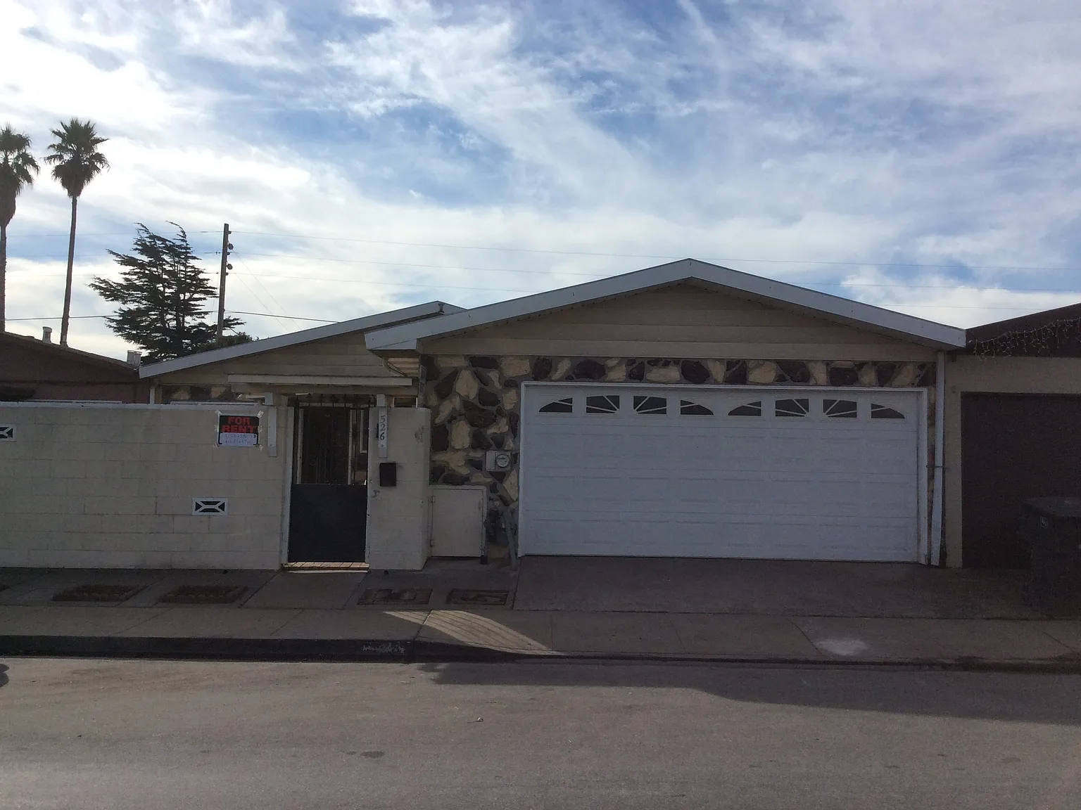 4 bed, 1260 sqft, $4,200 — Photo 3