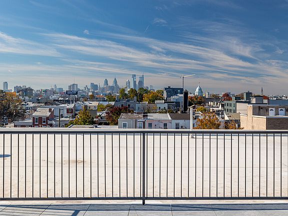 4th image of 1118 E Berks St #206-304-405