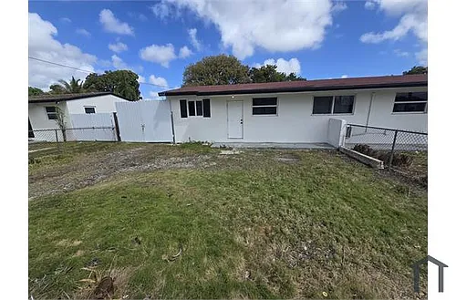 26631 SW 138th Ct Photo 1