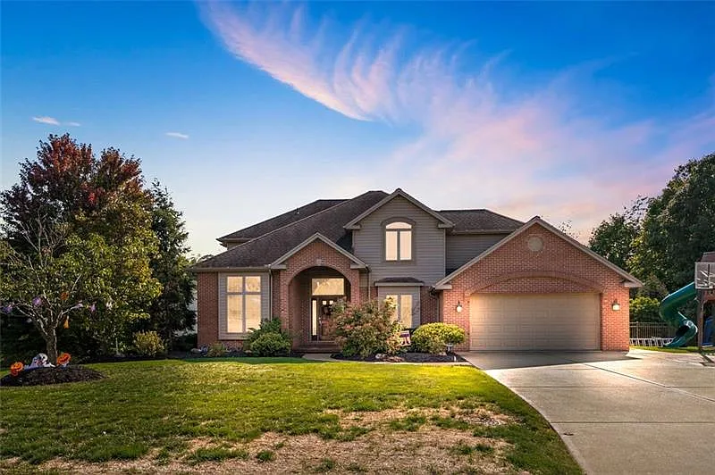 201 Fairmeadow Cir photo 1