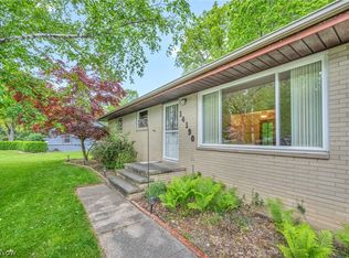 14190 Claremont Ave, Middleburg Heights, OH 44130