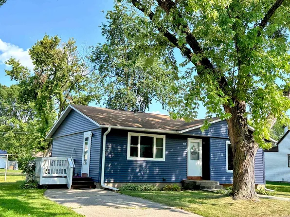 308 South Dousman Street, Prairie Du Chien, WI 53821