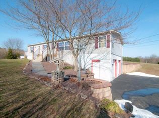 54 Moore Rd, Mohnton, PA 19540