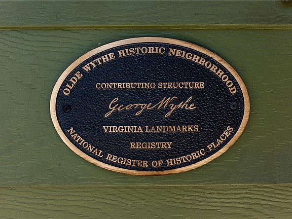 3rd image of 138 Robinson Rd