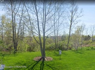 930 Windjammer Ct, Mason, MI 48854