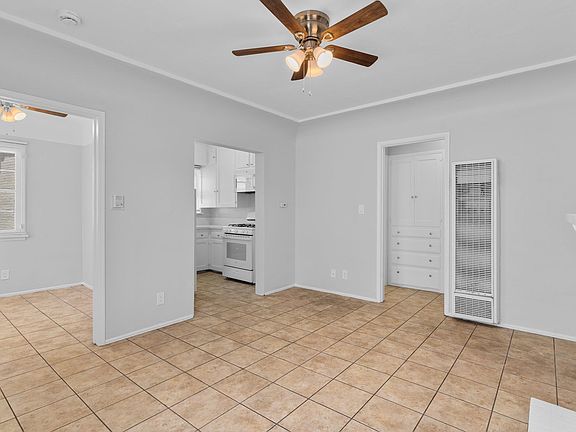 3rd image of 432-446 Walnut Ave #438-1/2