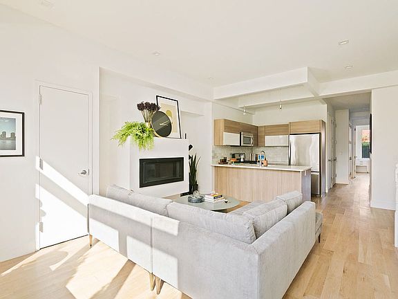 2nd image of 79 Eagle St #1L