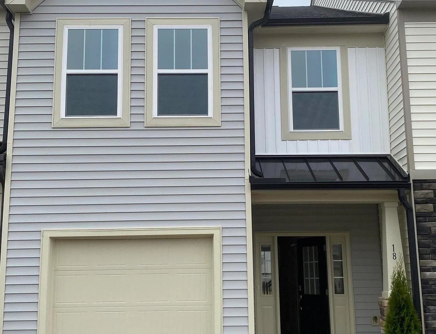 3 bed, 2.5 bath, 1600 sqft, $1,800 — Photo 3