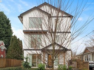 1122 SE Tenino St, Portland, OR 97202