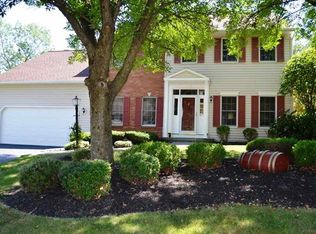 14 Squire Rd, Schenectady, NY 12304