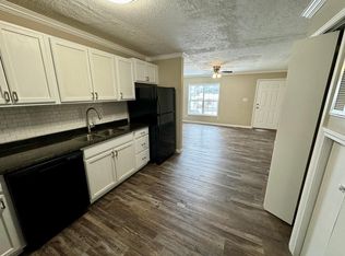 169 Minga Dr APT 1, Johnson City, TN 37604