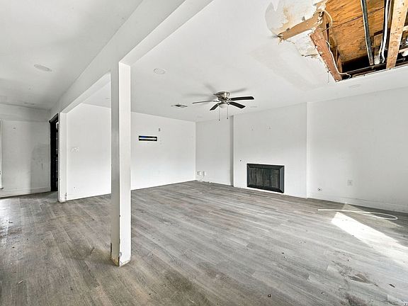 3rd image of 7022 Mill Stream St