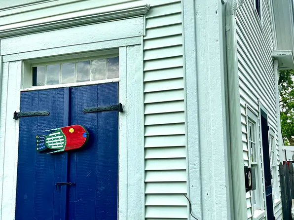 173 S Wharf Rd, Brooksville, ME 04617