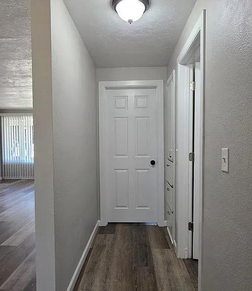 481-Satter Dr — Photo 2