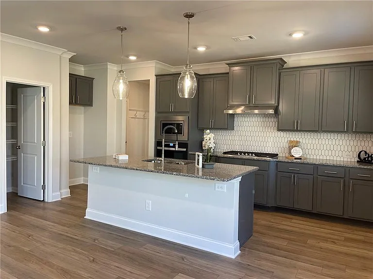 764 Henson Farm Dr — Photo 4