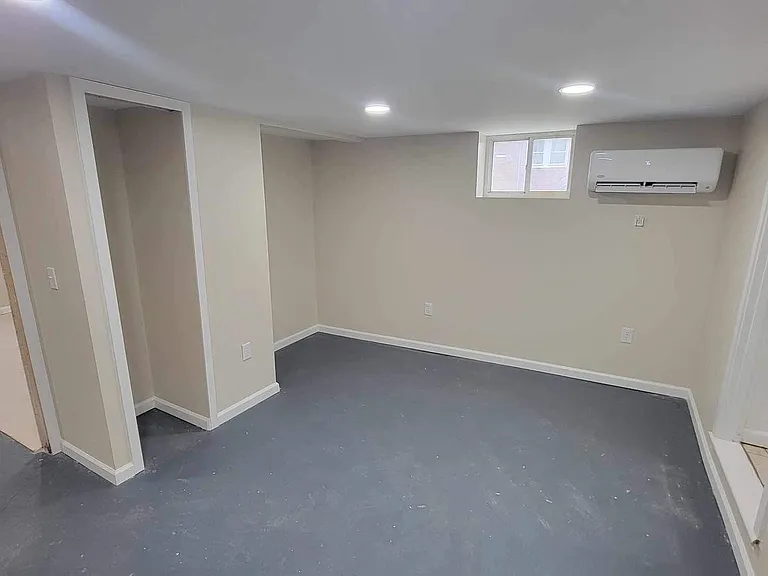 114 Huntington Blvd NE #1 — Photo 8