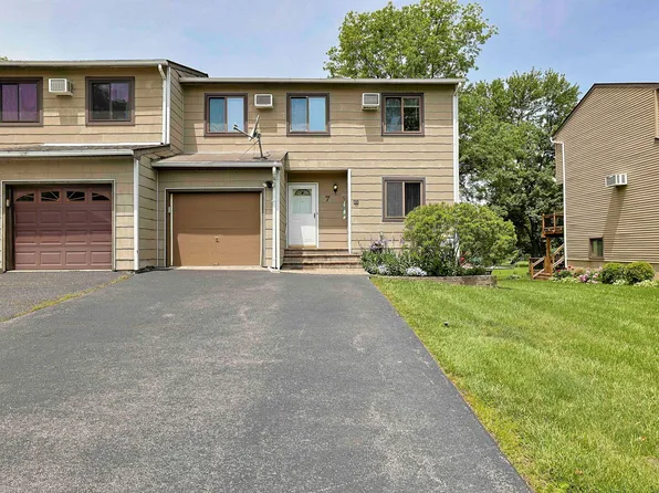 7 Briar Court, Fishkill, NY 12524