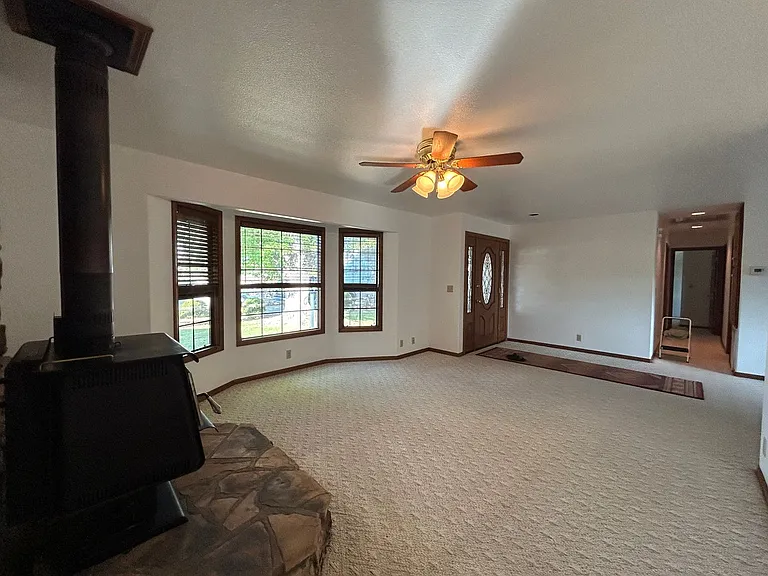 12334 Craig Ave — Photo 4