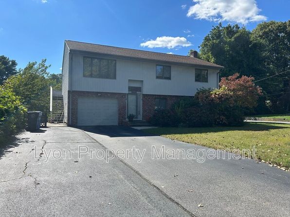 45-47 Metropolitan Ave