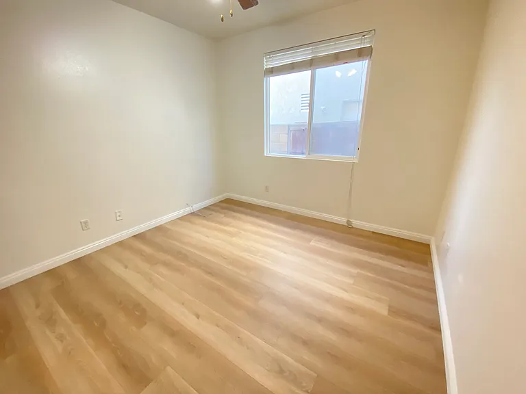 14173 Poppy View Ct — Photo 23