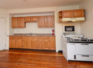 47 Mary St, Pawtucket, RI 02860