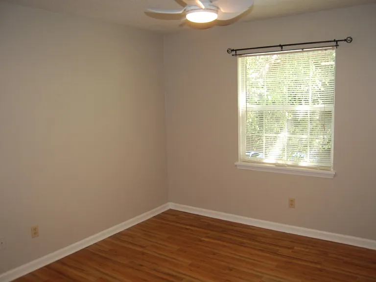 5615J Hornaday Rd — Photo 11