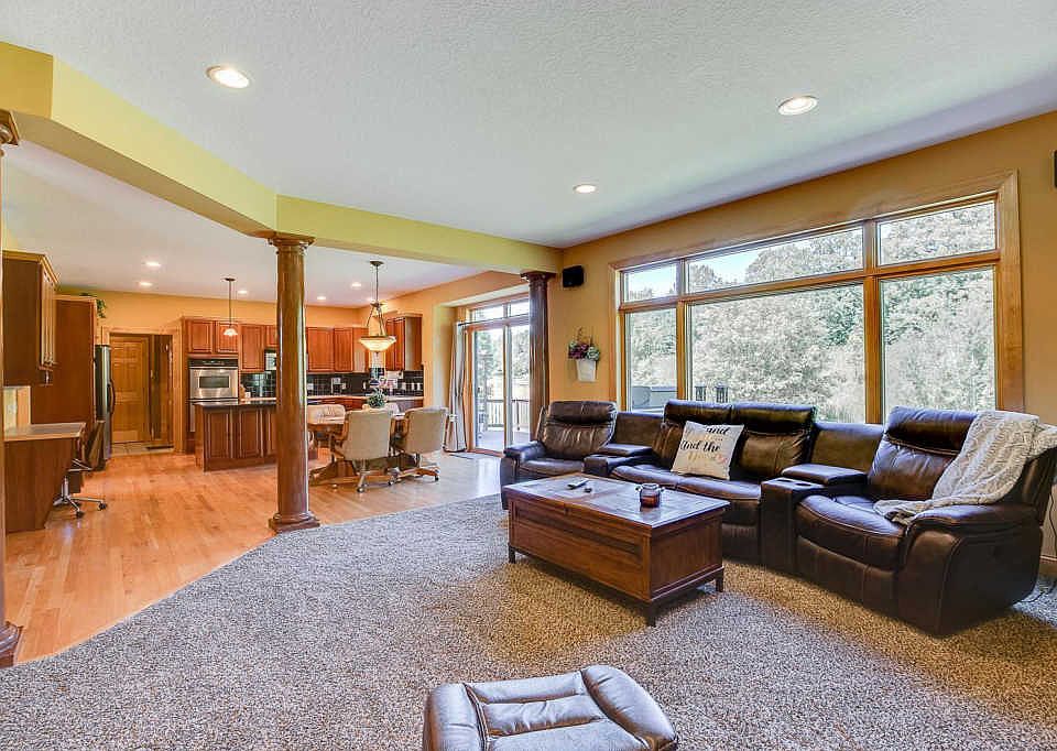 1st image of 3801 Drumcliffe Ct