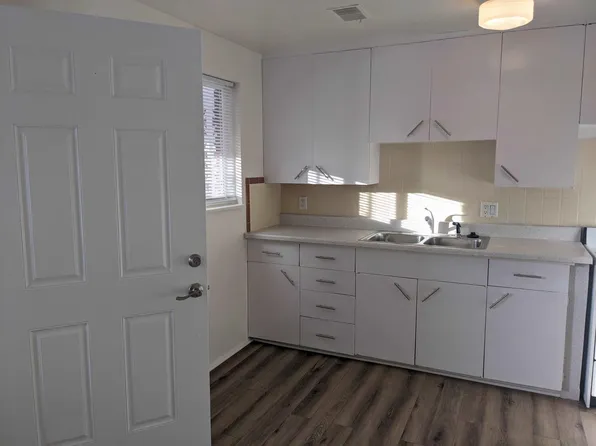 1300 Coffman St #6, Longmont, CO 80501
