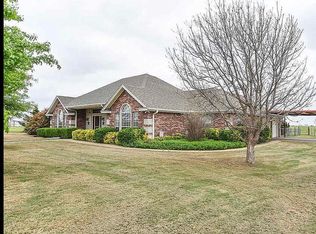 684 Burnett Ranch Rd, Electra, TX 76360
