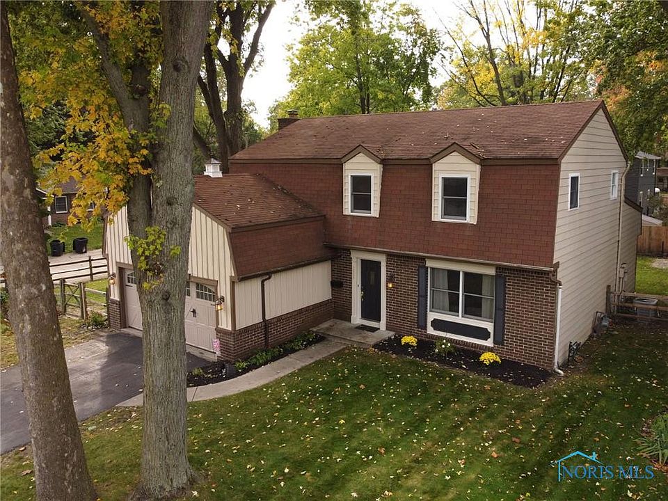 1st image of 3809 Fairwood Dr