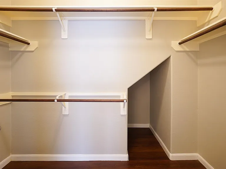 28038 Emma Gardens Ln — Photo 17