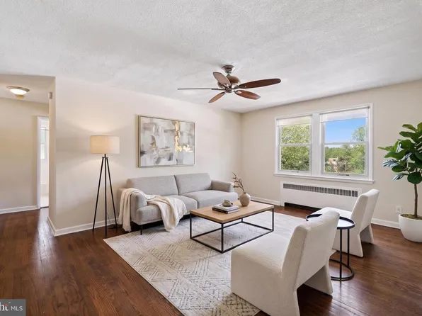 4029 Benton St NW APT 302, Washington, DC 20007