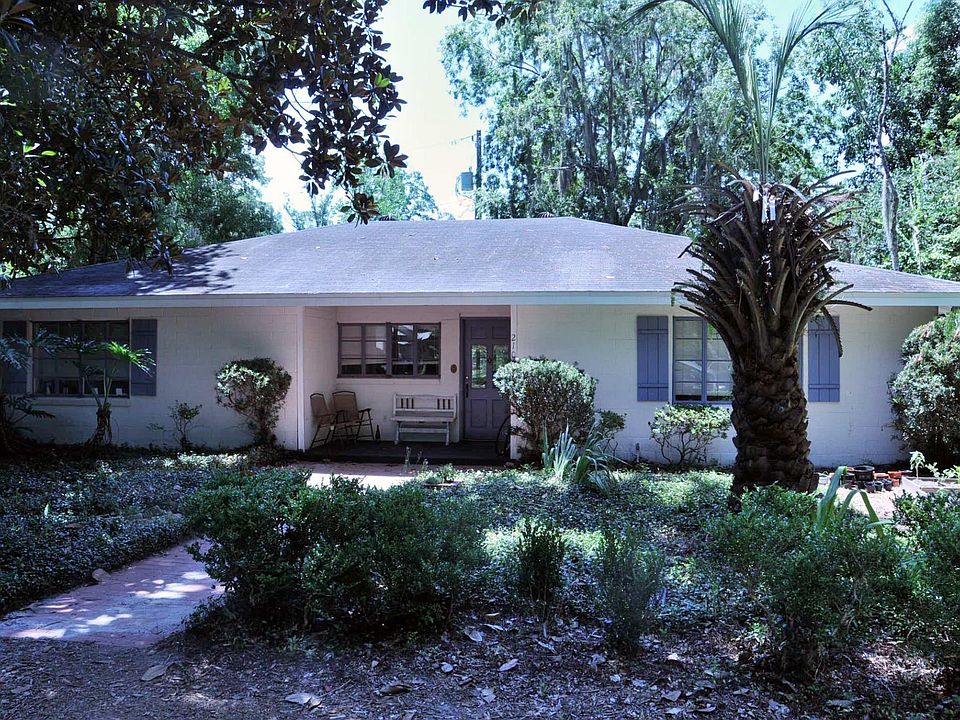 1st image of 2100 NW 8th Ct