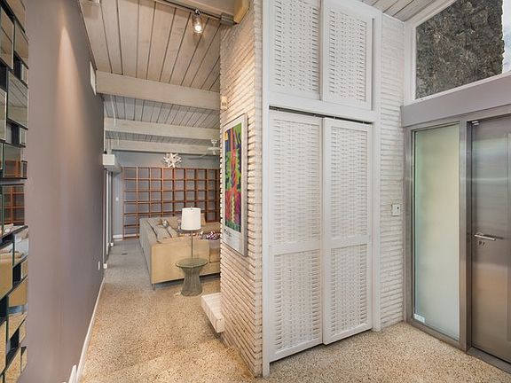 Formal Entry with Volume Ceilings