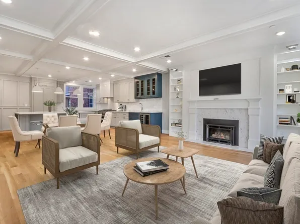 189 Babcock St #2, Brookline, MA 02446