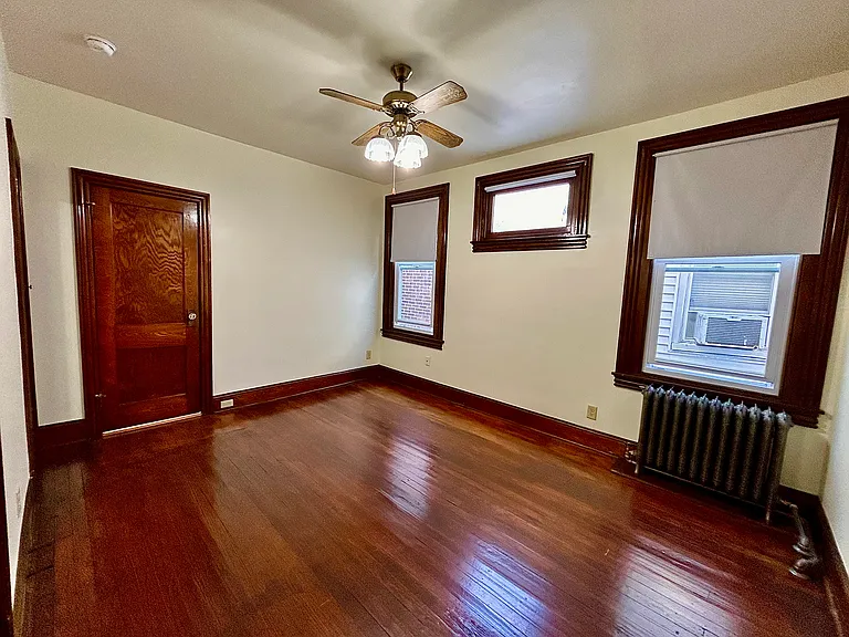 5010 Pulaski Ave — Photo 30