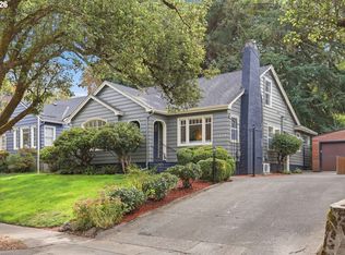 5558 SE Stark St, Portland, OR 97215