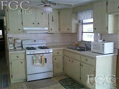 3rd image of 119 Lamplighter Ln