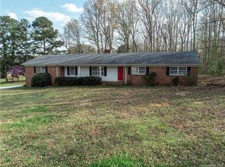 124 Greendale Dr, Mount Holly, NC 28120