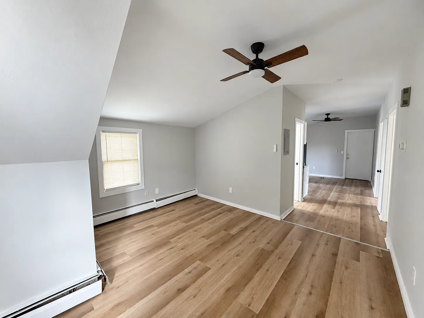 2 bed, $1,600 — Photo 2