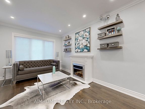 4th image of 39 Brentcliffe Rd